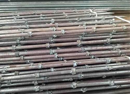 龙城隧道钢花管